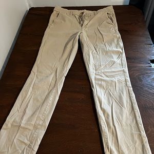American Eagle Khakis